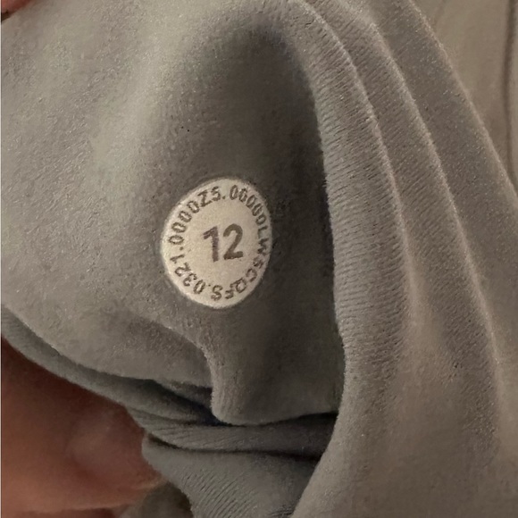 Lululemon Rhino Grey Invigorates 25” sz 12 - Picture 3 of 3